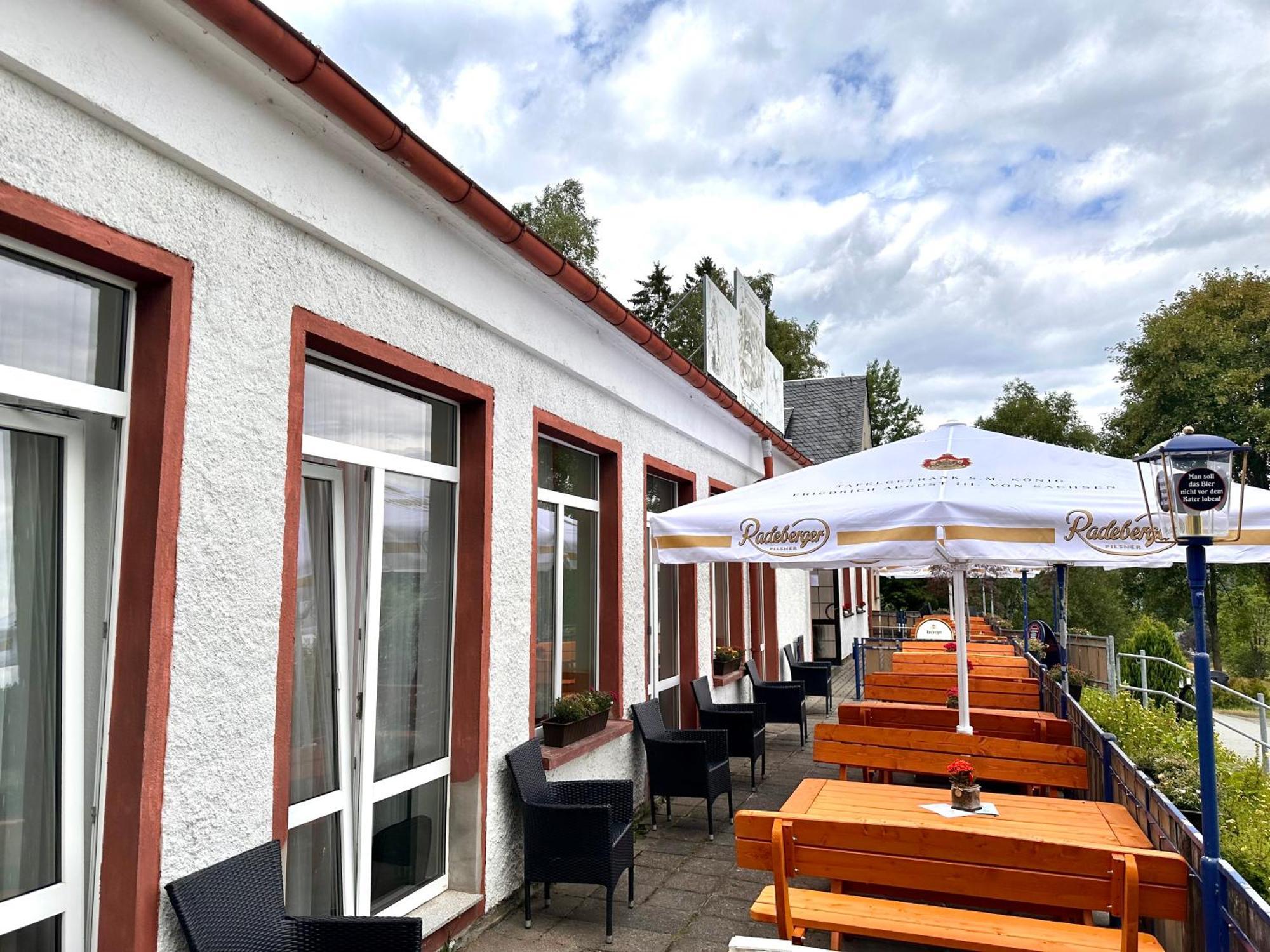Pension Und Berggasthaus Kapellenstein Geyer Dış mekan fotoğraf