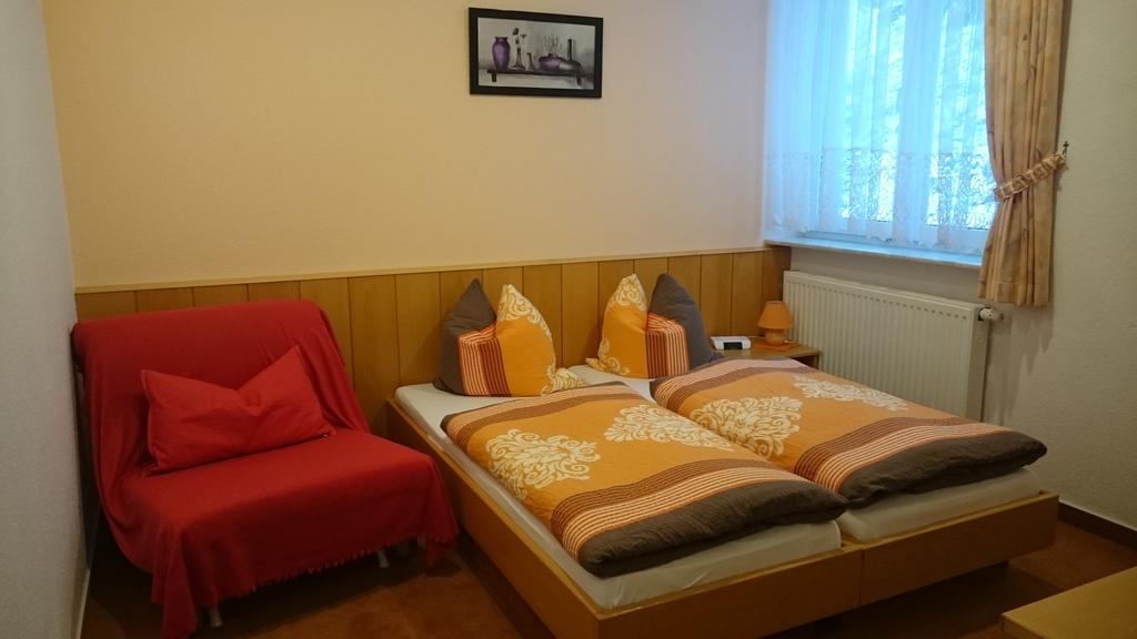 Pension Und Berggasthaus Kapellenstein Geyer Oda fotoğraf
